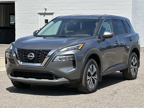 Used 2023 Nissan Rogue SV AWD/4WD image 1