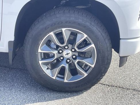 New 2026 Chevrolet Silverado 1500 RST w/ True North Edition Plus image 9