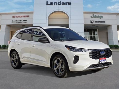 Used 2024 Ford Escape ST-Line w/ Tech Pack #1 image 3