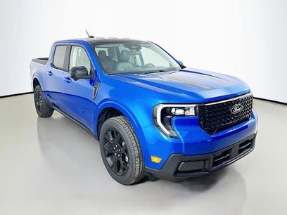 New 2025 Ford Maverick Lariat w/ Black Appearance Package