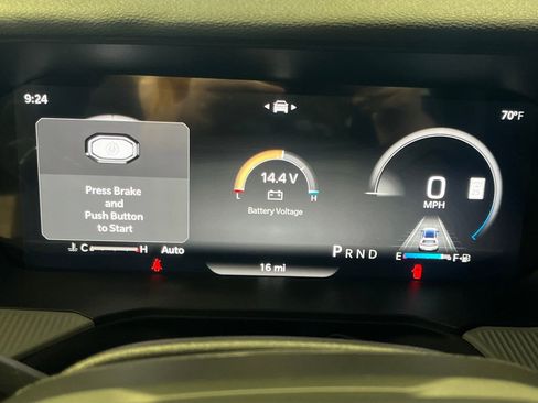 New 2026 Jeep Cherokee Limited image 18