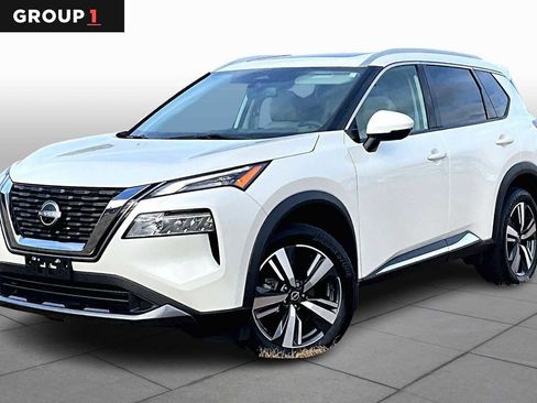 Used 2023 Nissan Rogue SL image 1