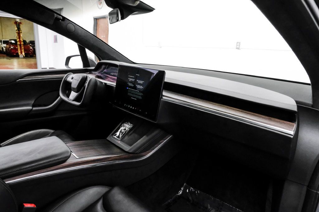 Used 2022 Tesla Model X AWD/4WD image 21