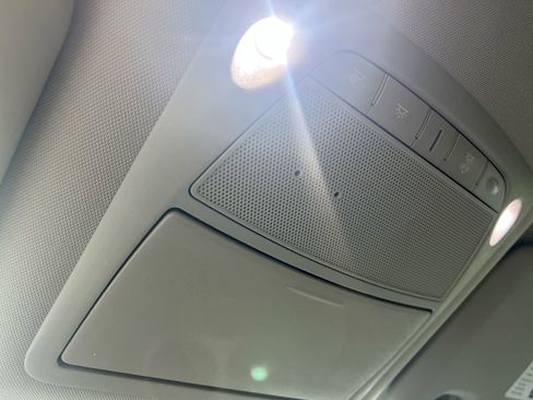 Used 2021 Nissan Rogue Sport SV image 18