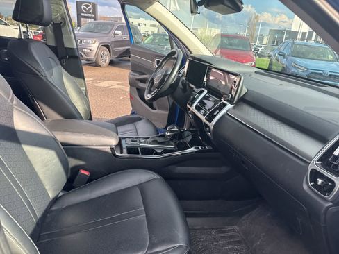 Used 2022 Kia Sorento SX image 27