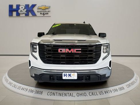 Used 2023 GMC Sierra 1500 Pro w/ Pro Value Package AWD/4WD image 2