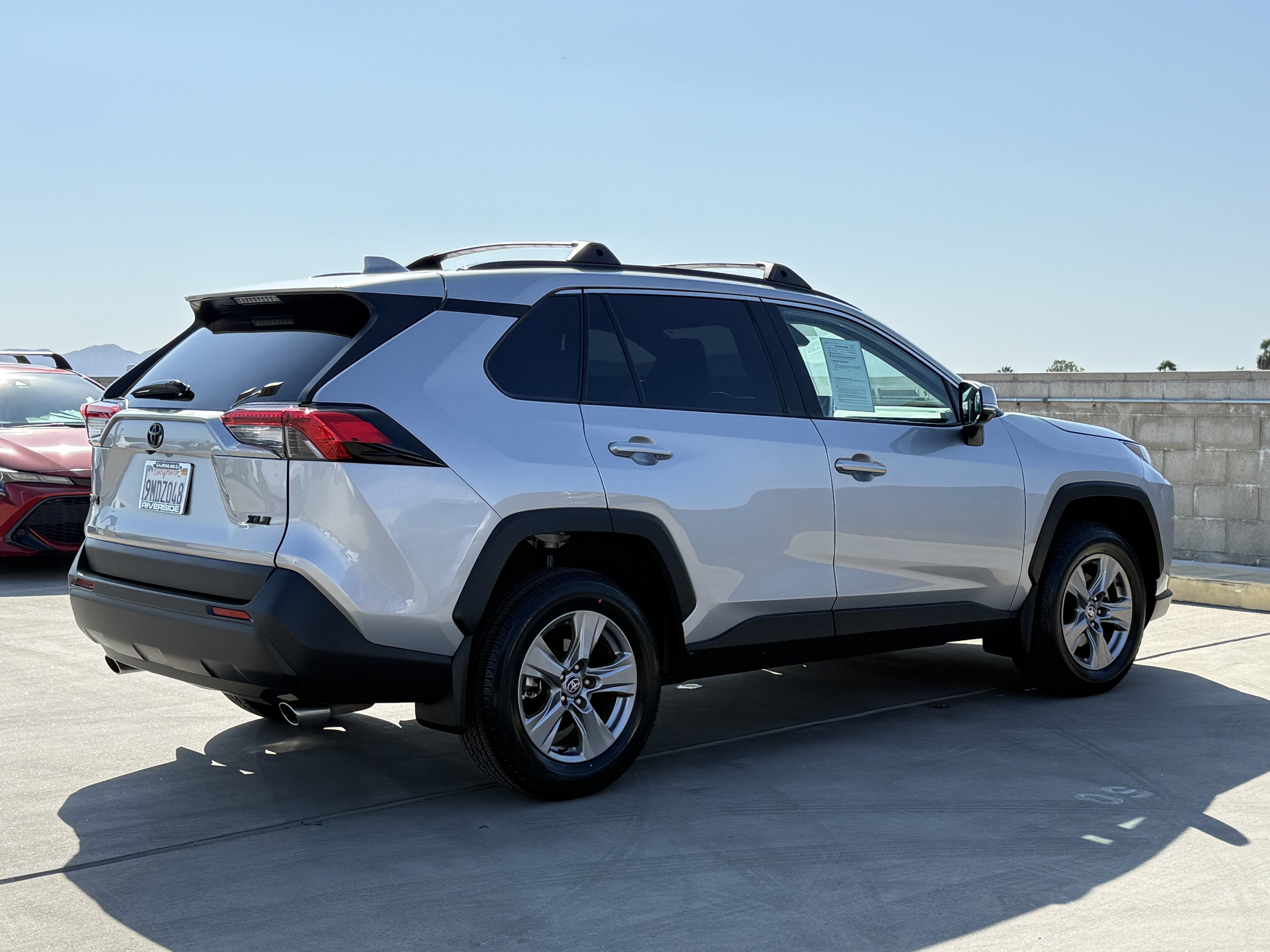 Used 2024 Toyota RAV4 XLE FWD image 12