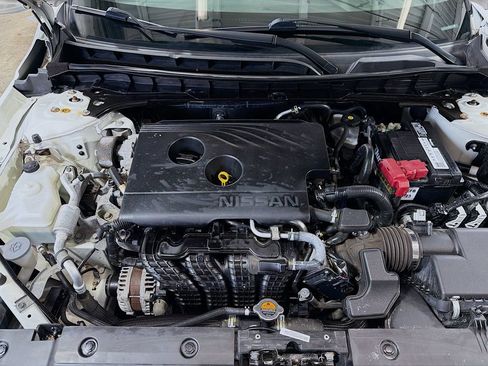 Used 2019 Nissan Altima 2.5 SR FWD image 28