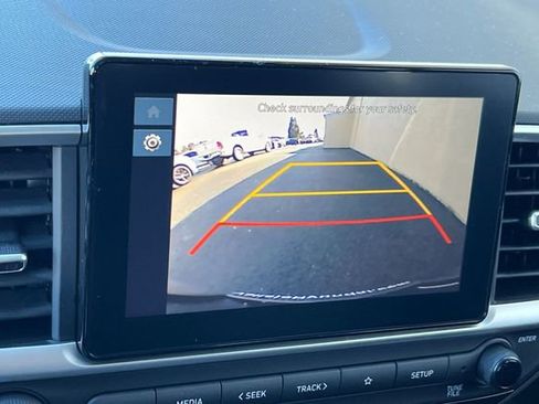 New 2026 Hyundai Venue SE image 19