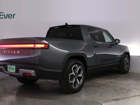 Used 2024 Rivian R1T Adventure Dual AWD/4WD image 3
