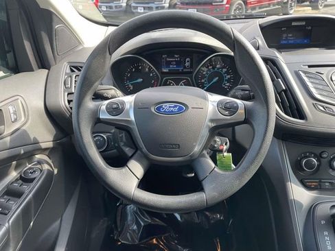 Used 2016 Ford Escape S image 8