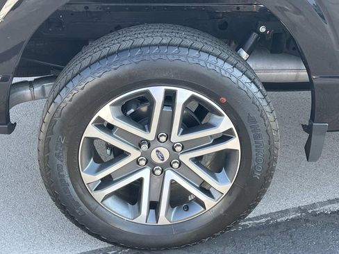 Used 2023 Ford F150 XL w/ STX Appearance Package image 9