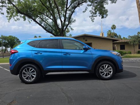 Used 2018 Hyundai Tucson SEL FWD image 3