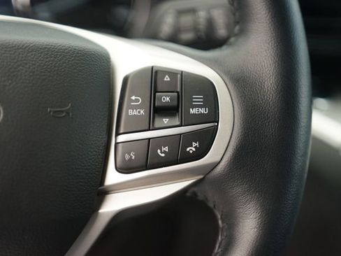 Used 2022 Ford Explorer XLT RWD image 25
