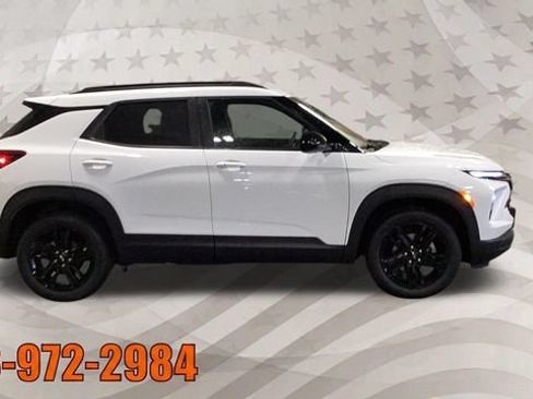 New 2026 Chevrolet TrailBlazer LT w/ Midnight Edition AWD/4WD image 21