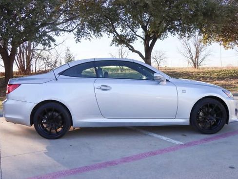 Used 2015 Lexus IS 250C w/ F-Sport Package w/as Tires image 16