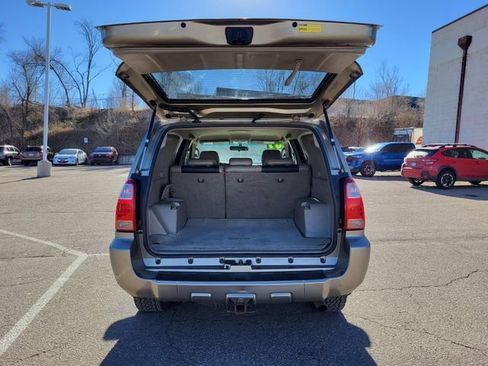 Used 2007 Toyota 4Runner SR5 image 11