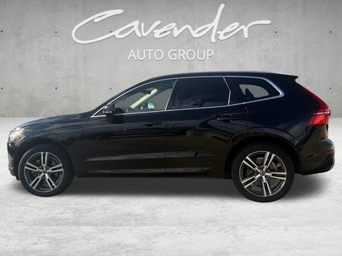 Used 2019 Volvo XC60 T6 Momentum w/ Premium Package AWD/4WD image 13