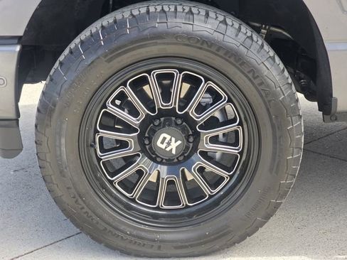 Used 2021 Ford F150 Platinum w/ Equipment Group 701A High image 9