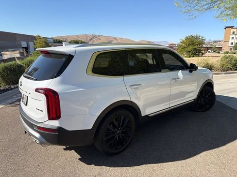 Used 2020 Kia Telluride SX w/ SX Prestige Package AWD/4WD image 5