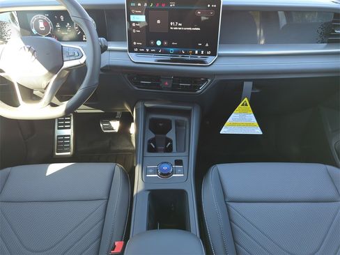 New 2026 Volkswagen Tiguan SE R-Line image 23