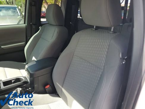 Used 2022 Toyota Tacoma SR RWD image 17