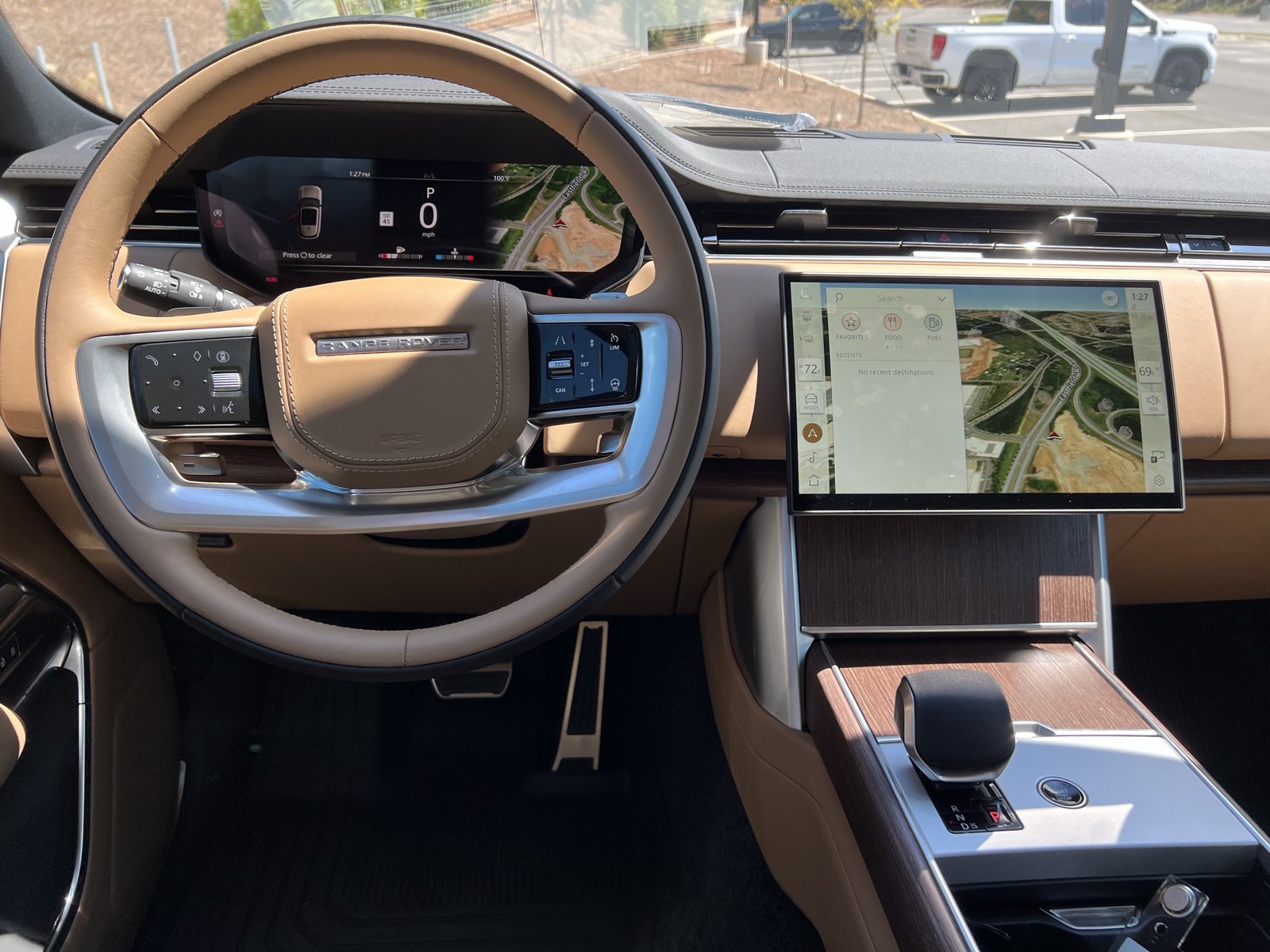 New 2026 Land Rover Range Rover SE AWD/4WD image 4