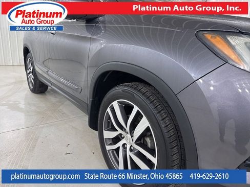 Used 2017 Honda Pilot Elite image 48