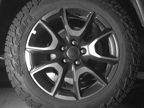 Used 2025 Jeep Compass Trailhawk AWD/4WD image 15