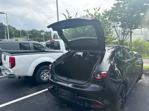 Used 2024 MAZDA MAZDA3 s FWD image 10