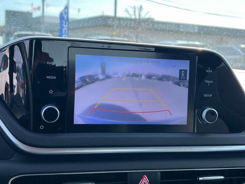 Used 2023 Hyundai Sonata SE w/ Preferred Accessory Package image 26