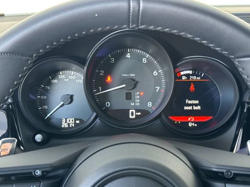Certified 2026 Porsche Macan AWD/4WD image 28