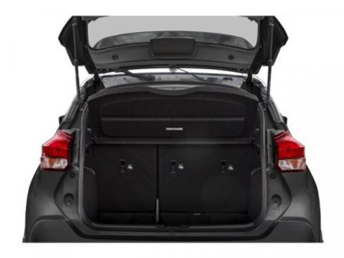 Used 2020 Nissan Kicks SR w/ SR Premium Package image 14