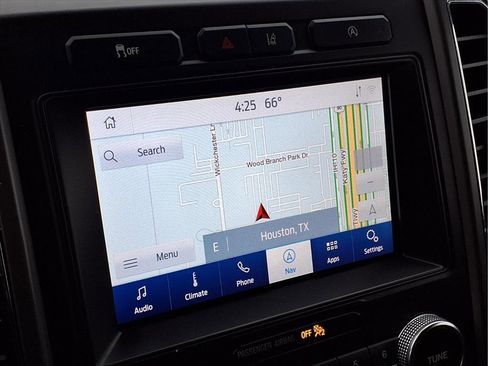 Used 2020 Ford Expedition XLT w/ Equipment Group 202A image 21