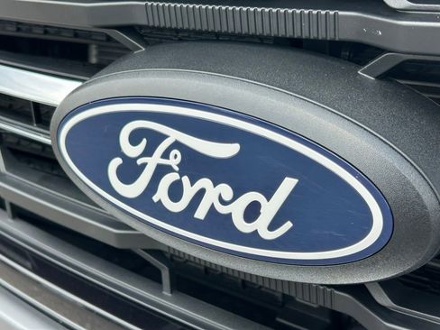 Used 2025 Ford F150 XLT w/ Equipment Group 301A Standard RWD image 40