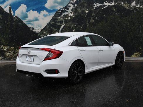 Used 2019 Honda Civic Sport image 3