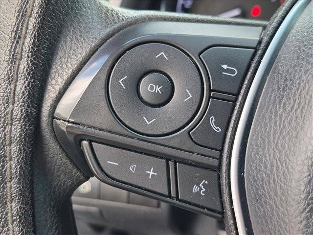 Used 2018 Toyota Camry LE FWD image 10