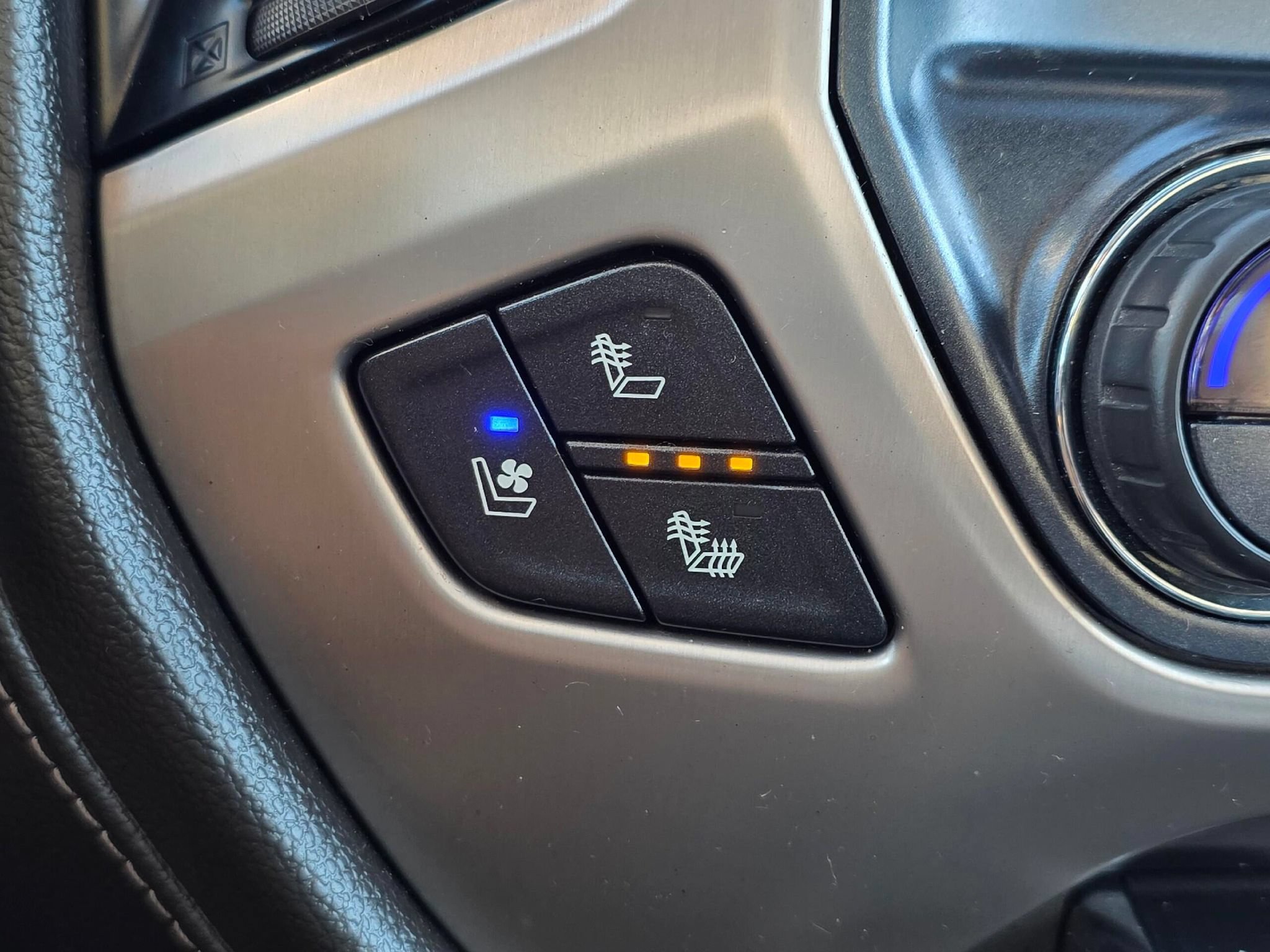 Used 2019 GMC Sierra 2500 Denali AWD/4WD image 17