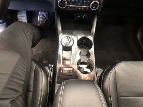 Certified 2020 Ford Escape Titanium image 21