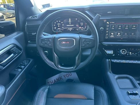 Used 2024 GMC Sierra 2500 AT4 w/ AT4 Premium Plus Package image 19