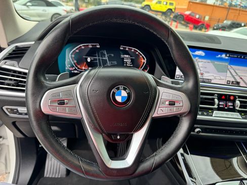 Used 2021 BMW X7 xDrive40i w/ Premium Package image 34