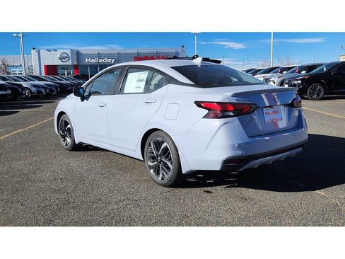 New 2025 Nissan Versa SR w/ Trunk Package image 3