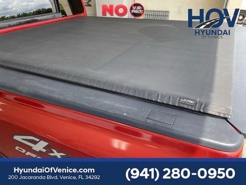 Used 2013 Nissan Titan PRO-4X AWD/4WD image 38