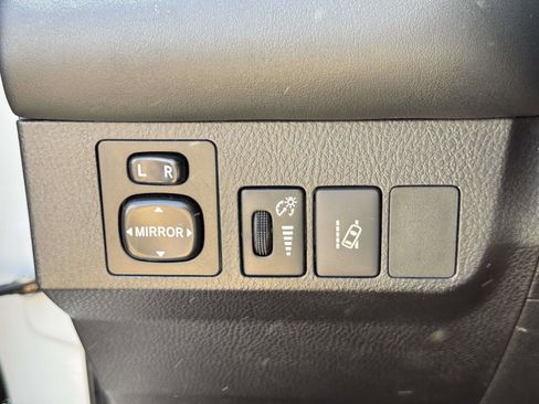 Used 2016 Toyota RAV4 XLE w/ Convenience Package AWD/4WD image 24