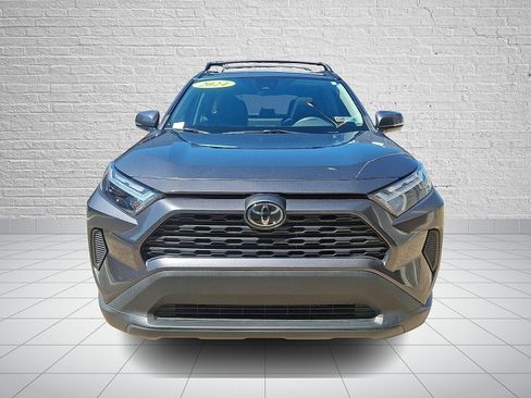 Used 2024 Toyota RAV4 XLE w/ Convenience Package FWD image 2
