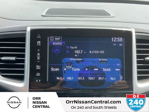 Used 2017 Honda Pilot Elite image 25