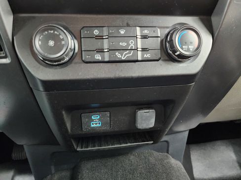 Used 2022 Ford F250 XLT image 41