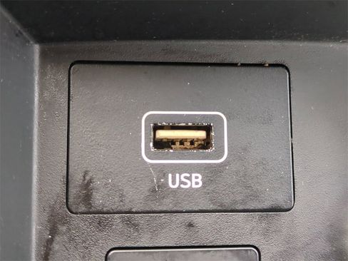 Used 2022 Hyundai Santa Fe SEL w/ Cargo Package image 25