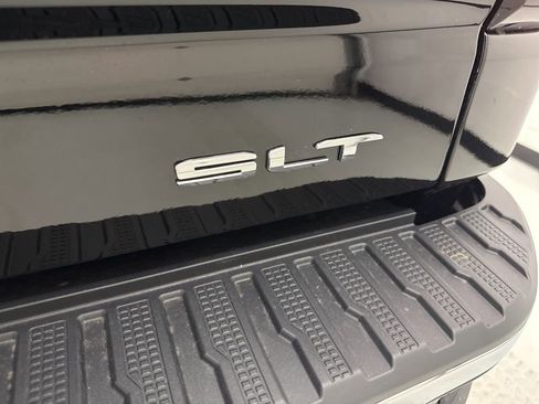 New 2026 GMC Sierra 1500 SLT w/ SLT Premium Plus Package image 10