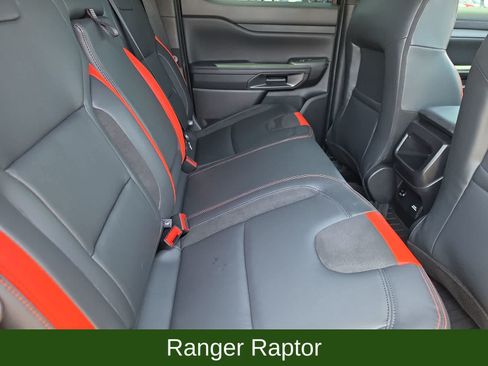 Used 2025 Ford Ranger Raptor AWD/4WD image 17